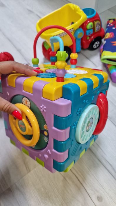 Продавам играчки