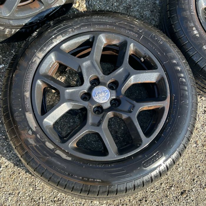 215/60/17 5x110 JEEP 65.1 централен Гуми с джанти