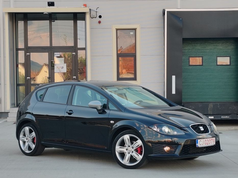 SEAT Leon 2012 — imagine 3
