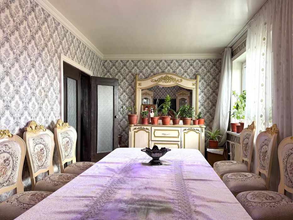 Продается 3/4/4 - 77 серия Кадышева ул Иззат