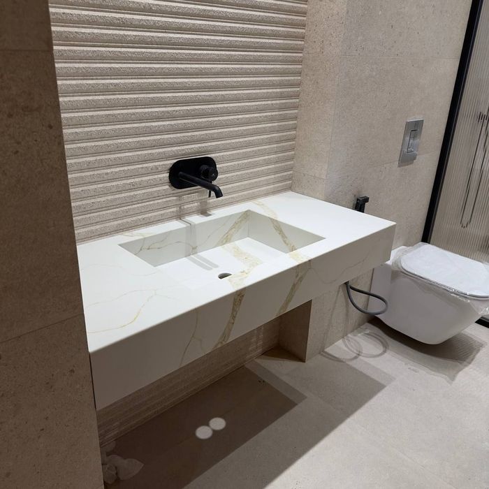 Раковина из искусственного камня