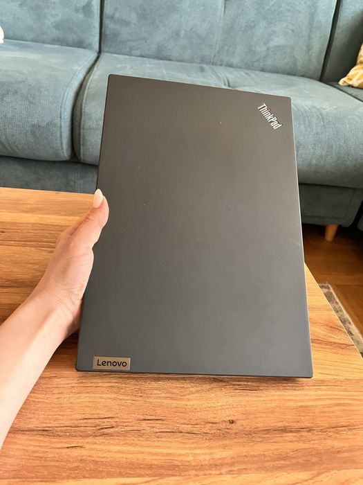 Lenovo ThinkPad T14s Gen 2 с магнезиево шаси