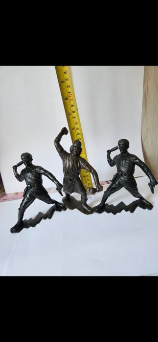 Figurine plastic 15 cm H