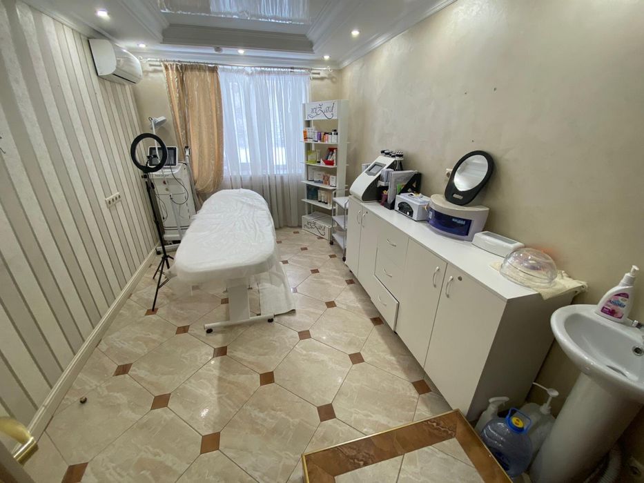 Сдам кабинет в салоне красоты