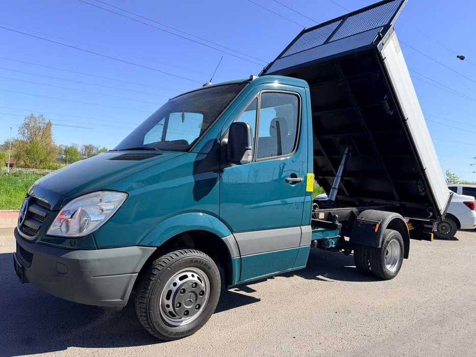 Mercedes Sprinter 415 / 3,5 T / basculabila pe cutie