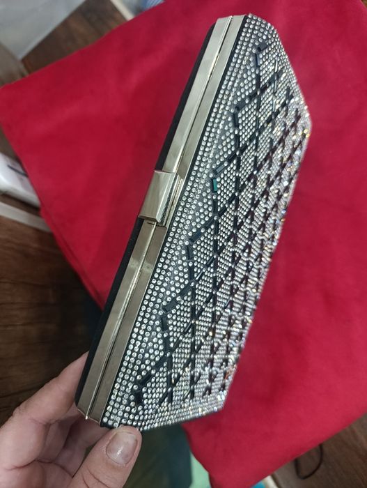 Продам клатчи, сумочки