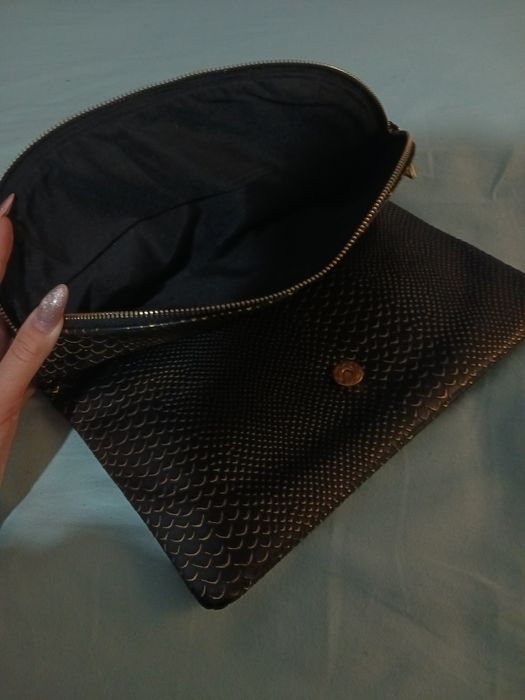 2 броя clutch чанти Primark atmosphere
