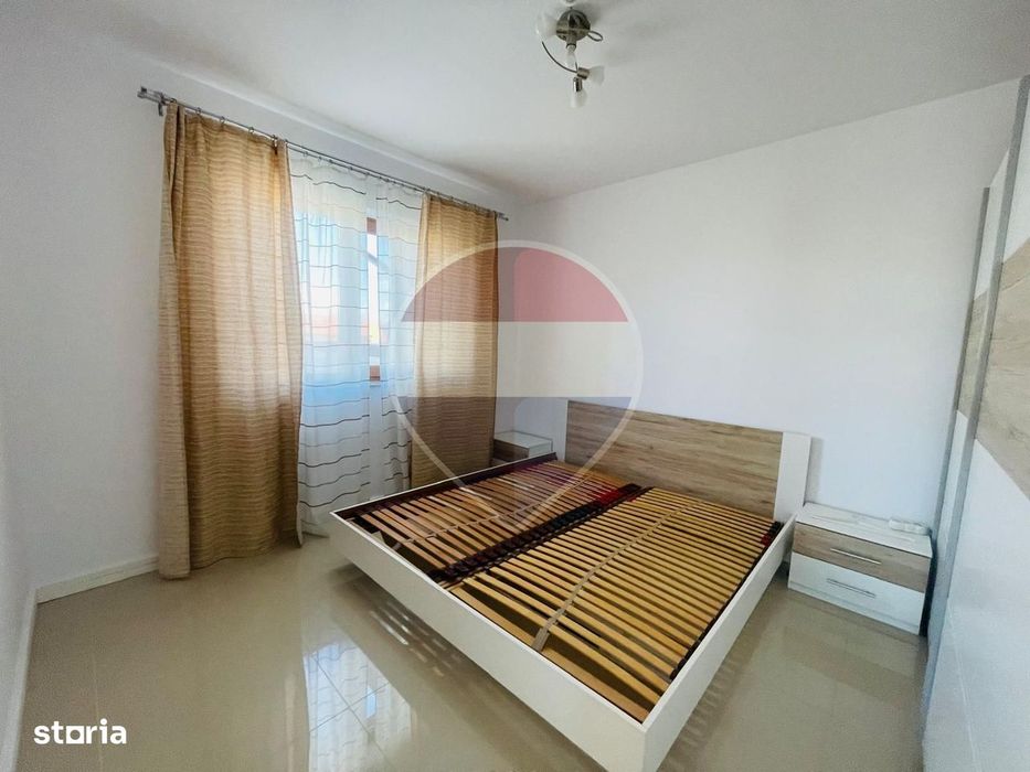 Apartament cu 3 camere de vânzare
