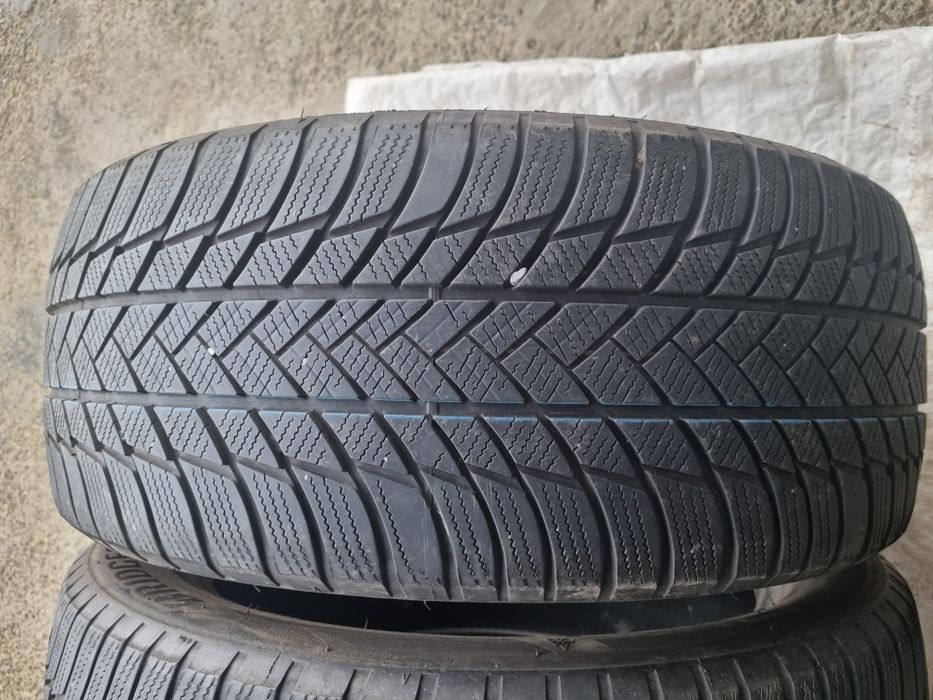 Anvelope 235 50 19 Bridgestone Blizzak LM 001 Iarna Dot 2022