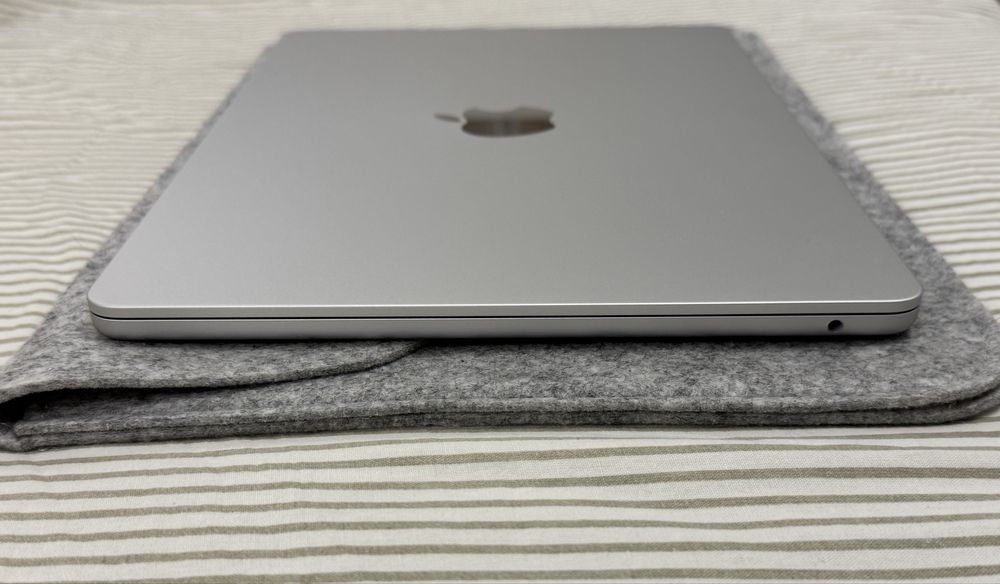 Macbook air 2025 m4 256gb