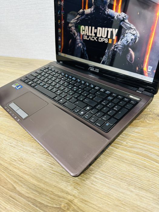Срочно и Недорого ASUS Core i7-8 Ядерный с Видеокартой