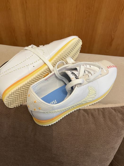 Кроссовки nike cortez