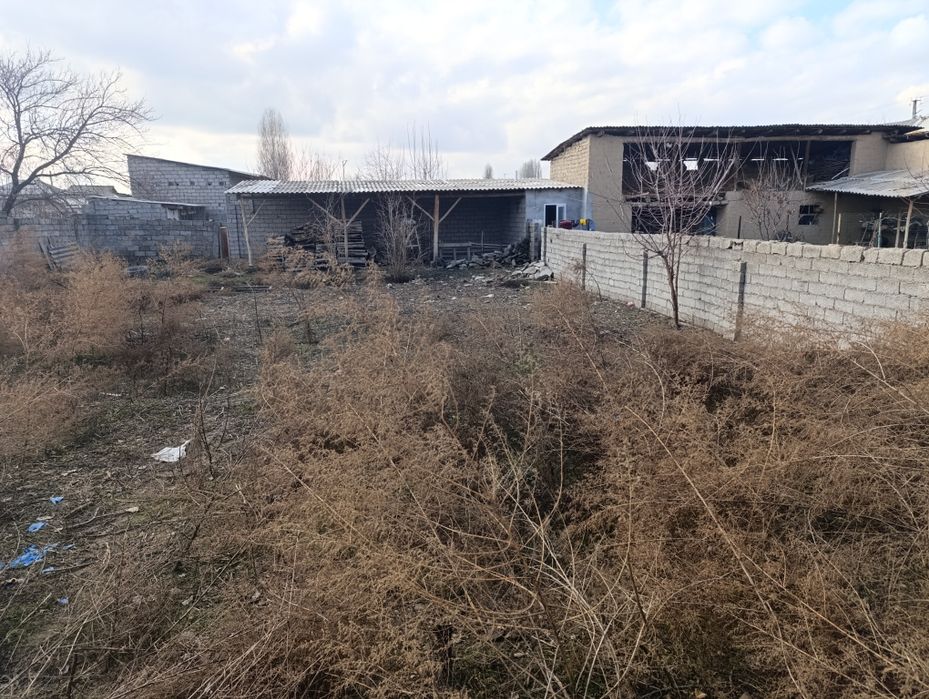 Ер сотаман 4 соток Уртачирчик туман махаля Бойкургон.