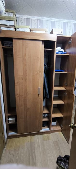 Продаётся прихожая