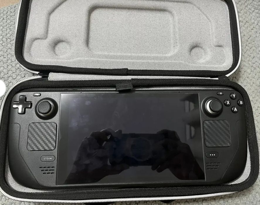 Steam deck LCD 512 GB.