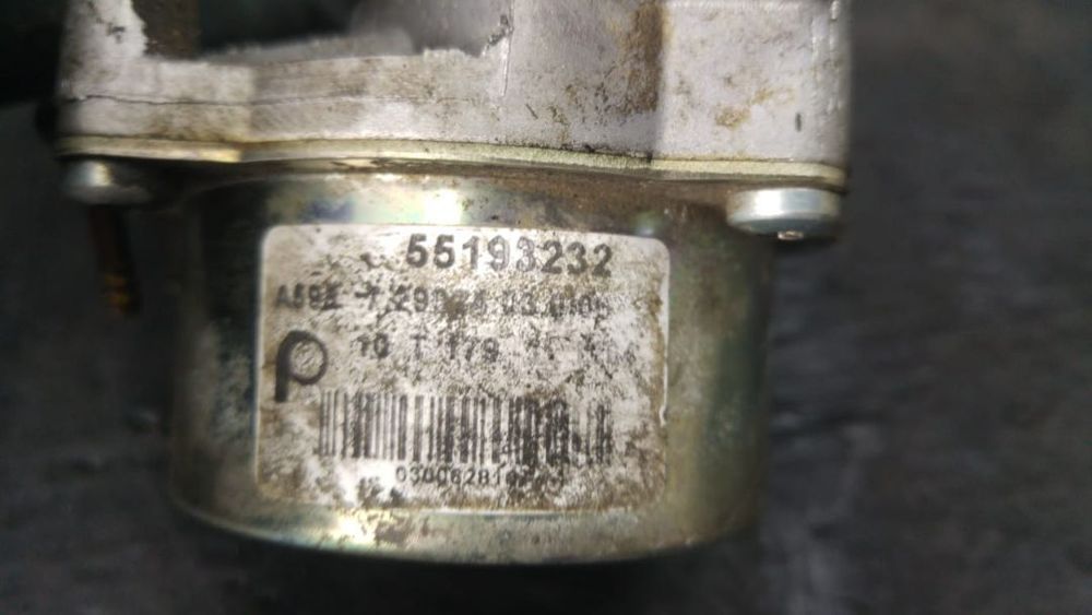 Pompa vacuum 1.3 multijet fiat doblo idea punto alfa romeo mito lancia musa 55193232