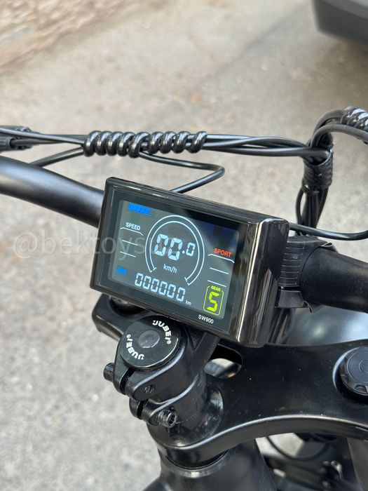 Гибридный электровелосипед Skillmax Fat Bike 48V 15Ah до 160 км