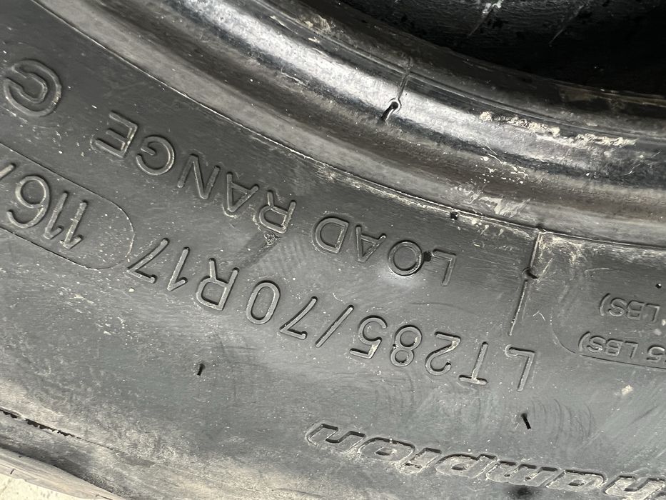 Bf goodrich ko2 all terrain 285  70 17