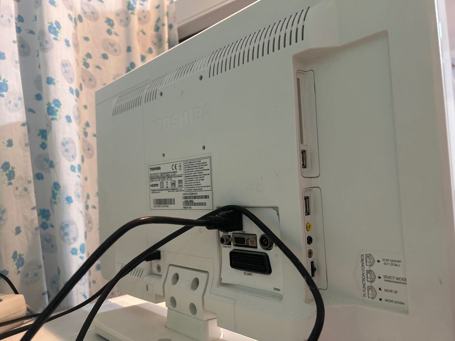 Телевизор Toshiba 22L1334G