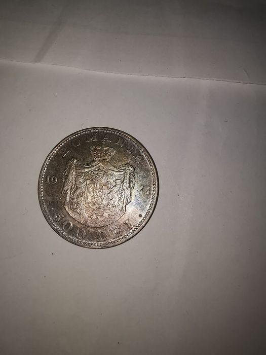 Vând monede de colecție