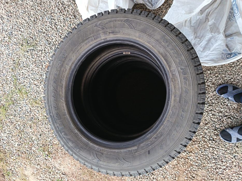 Продам зимние шины