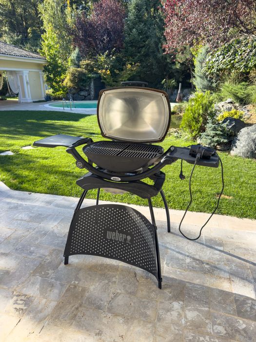 Gratar electric Weber Q 2400 - 2200 W suprafata de gatit 54x39 cm