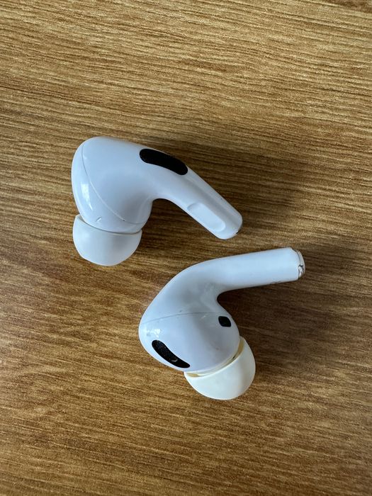 Безжични слушалки Apple AirPods Pro 1, Оригинални, Много запазени