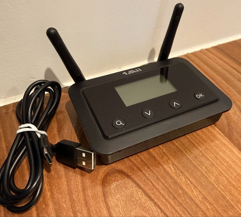 1 Mii B03 Bluetooth Stereo Transmitter/Receiver