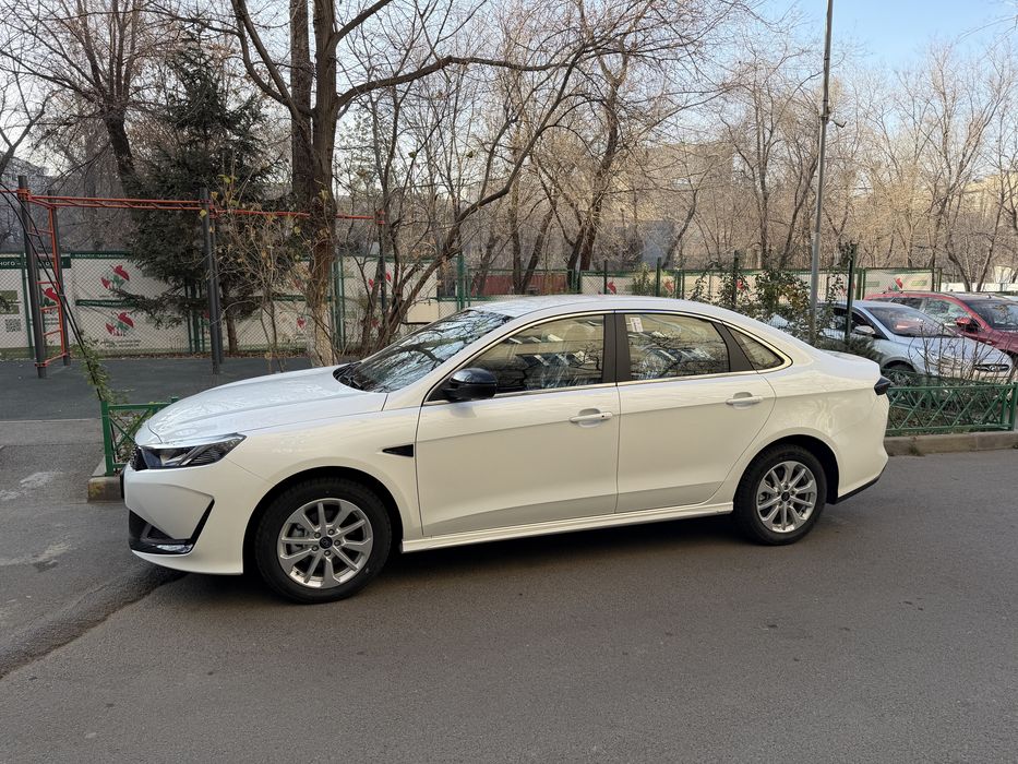 Сдаетс машина в аренду Kaiyi e5