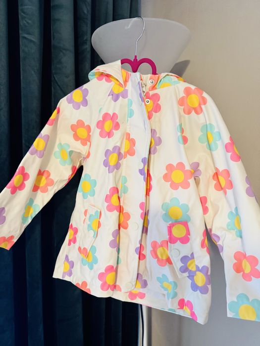 Страхотно детско яке за дъжд с подплата