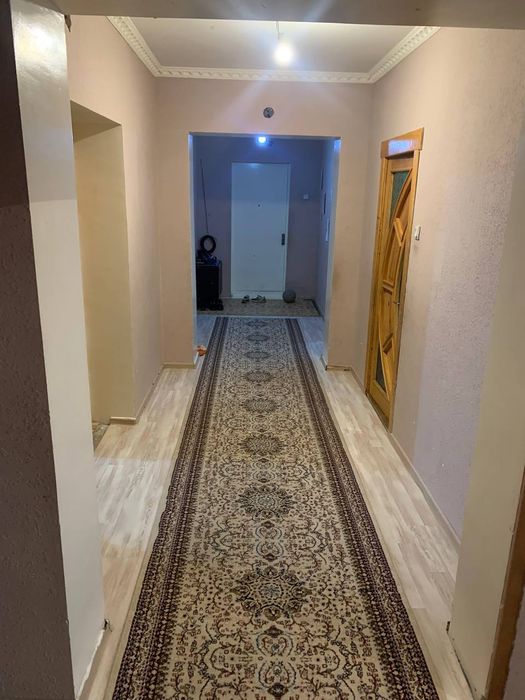 Продаю свою кв 4к 9э массив строител сергели курувчи метро 12 бекат