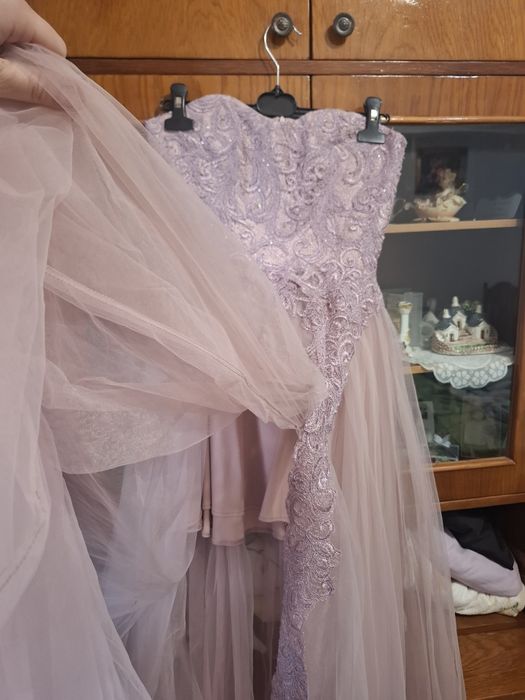 Rochiță din tiul roz