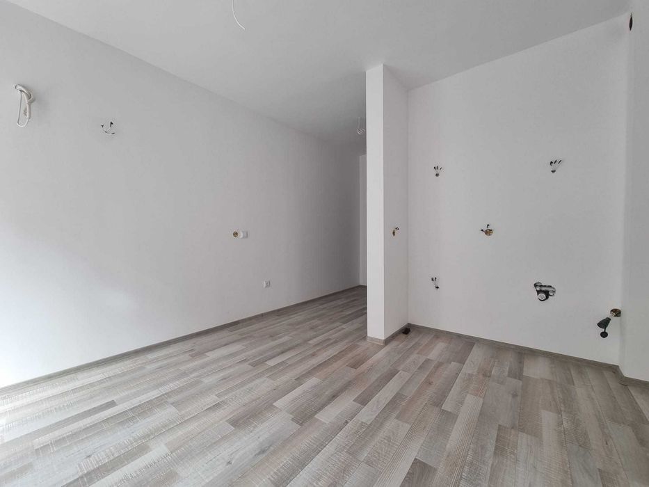 Двустаен апартамент в сграда без такса подръжка Viilla Venezia, Свети Влас