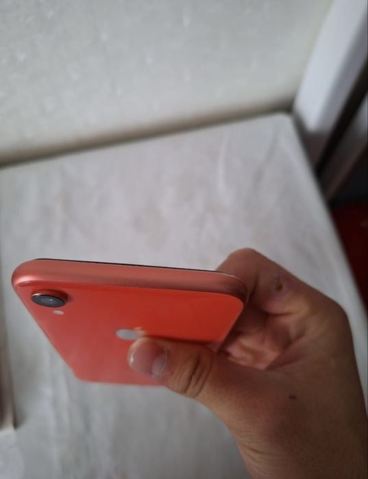 Айфон хр 128гб..