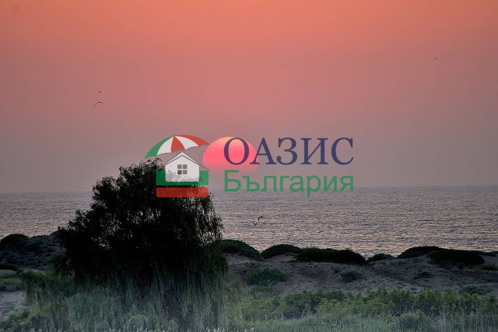 3-стаен апартамент на 2-ри етаж, Азине Резиденс, Приморско, обл. Бургас, България - 74 кв. м.,
