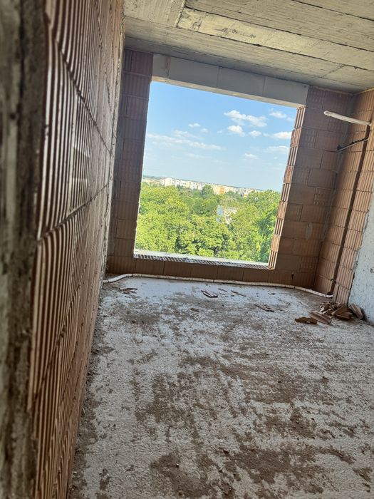 Тристаен, 111 кв.м. -123000€
