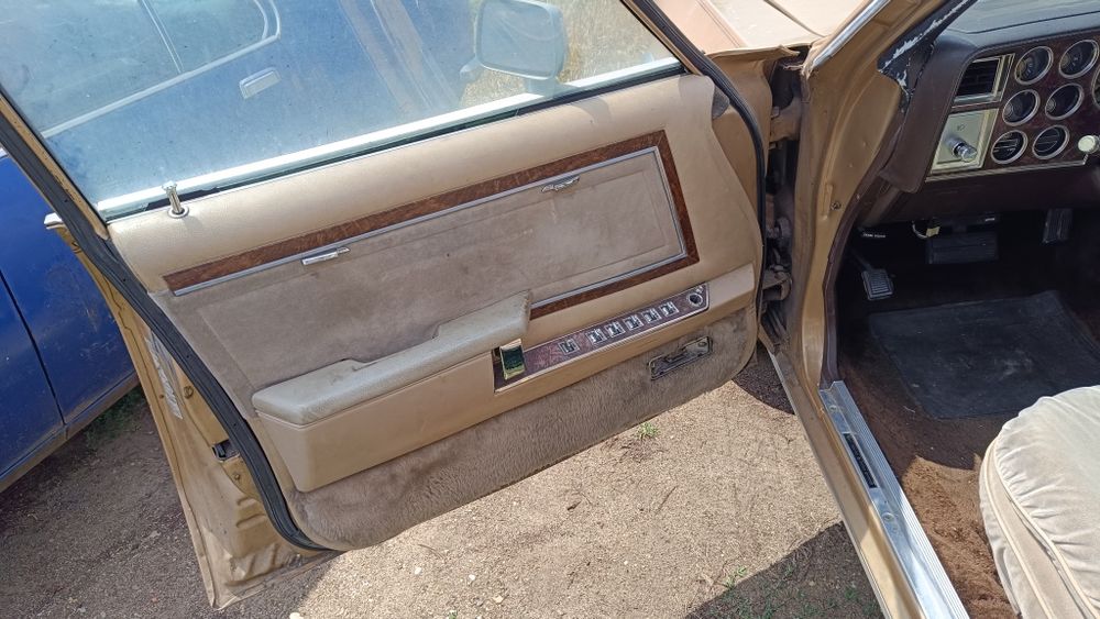 Chrysler Fifth Avenue