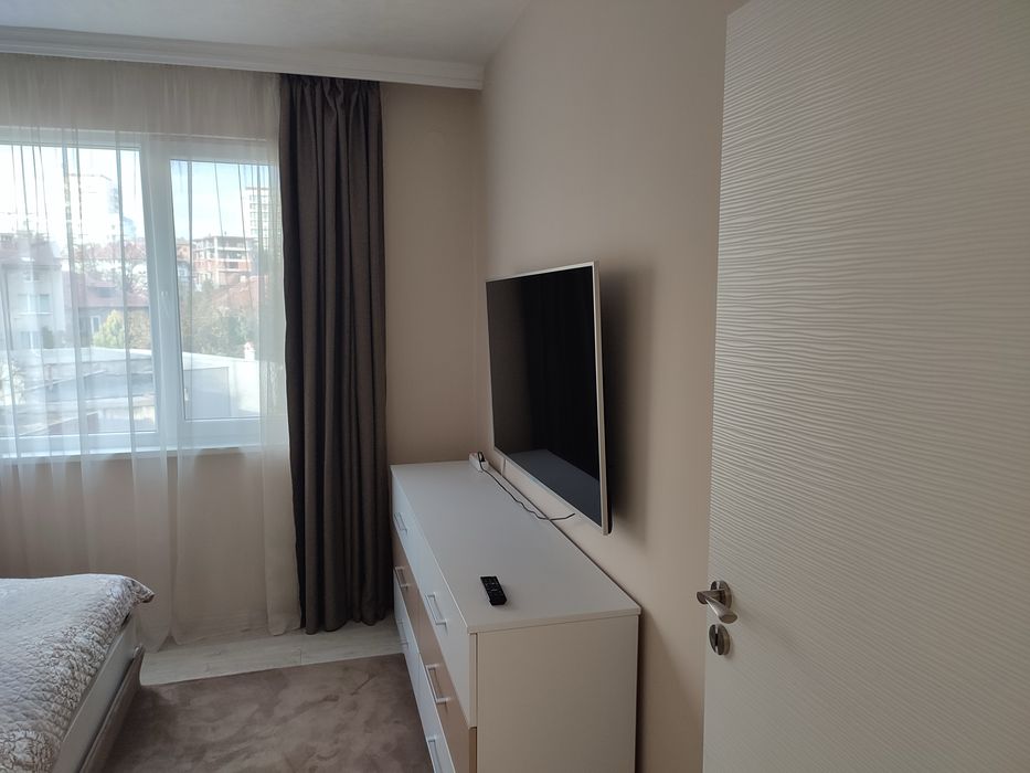 Продава се Тристаен апартамент в Хасково, Дружба 1 - 130 кв.м за 1500 €/кв.м - Снимка #11