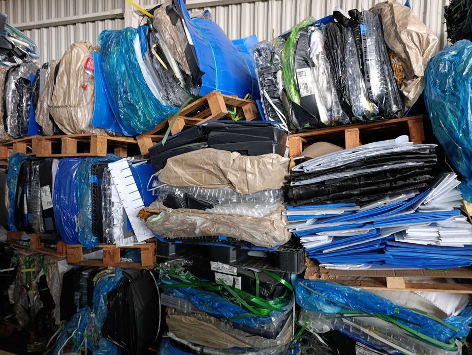 Продаю пластмассовый отход оптом