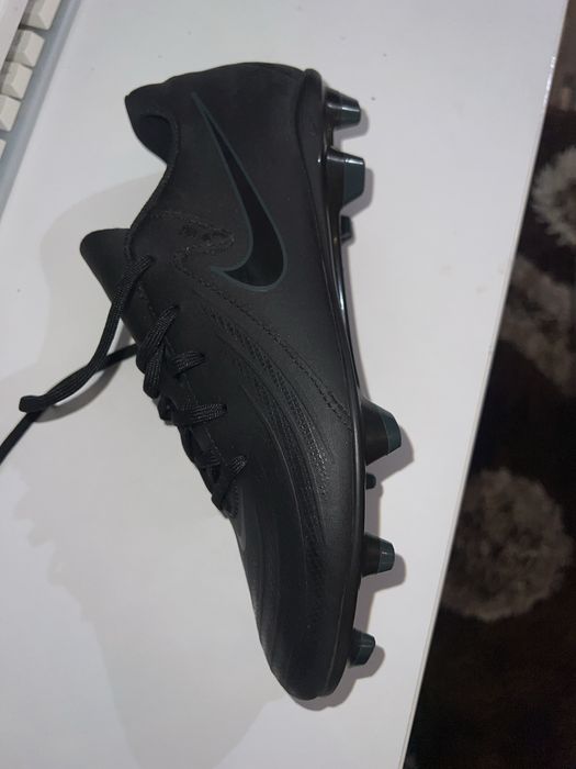 Adidasi nike crampoane phantom Gx 2 .Marimea 42