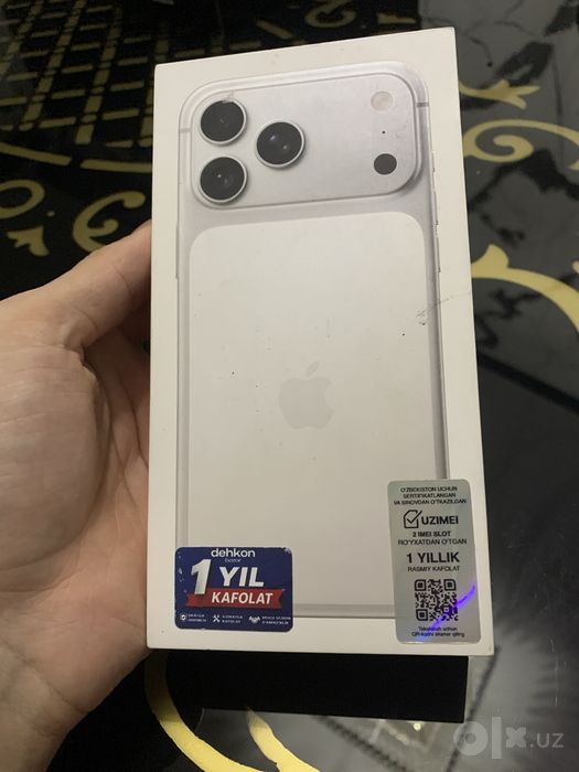 Iphone 17 pro max 100%