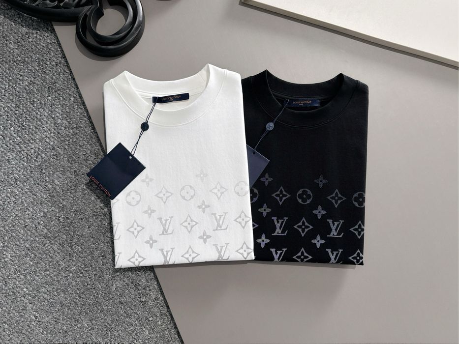 Tricouri Louis Vuitton Monogram Alb si Negru !