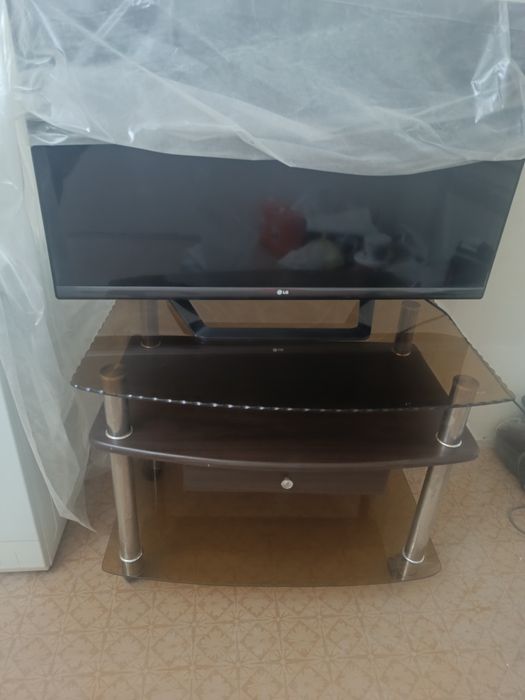 Тумбочка для телевизора