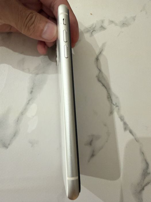 Айфон 11 IPhone 11