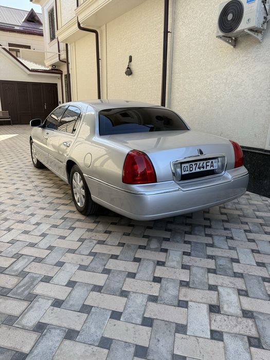 linkolin town car kulrang  4.6 л