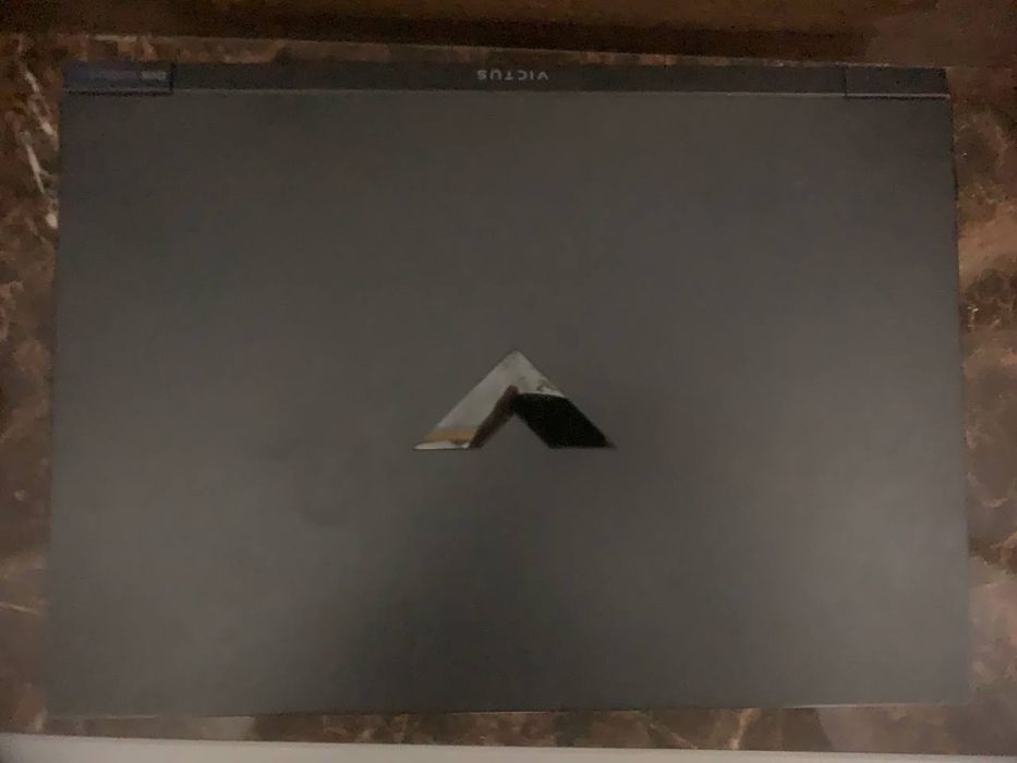 Hp laptap gaming viktus sotiladi