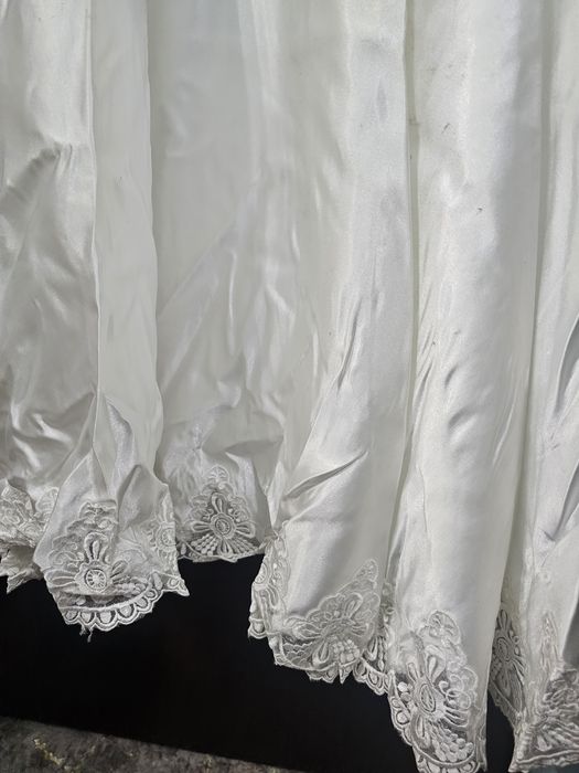 Rochie de mireasa Vintage din Satin