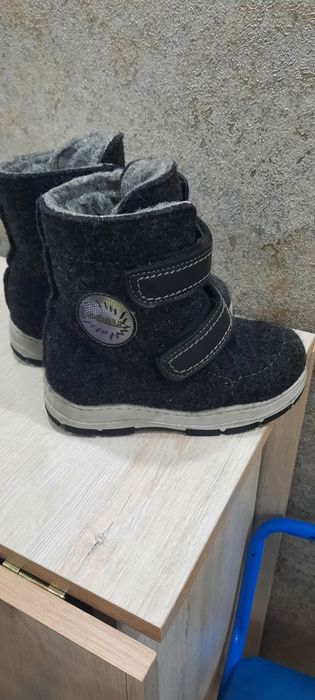 Продам валенки 27размер