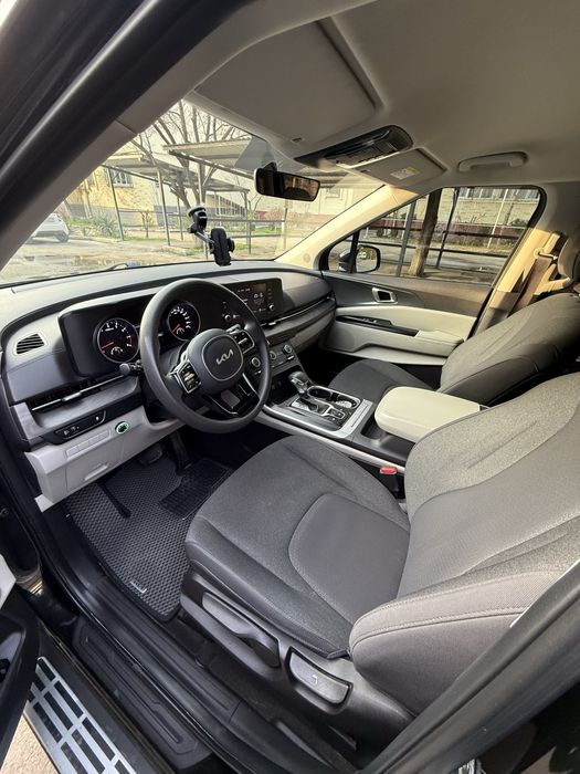 Kia Carnival 2023 Comfort