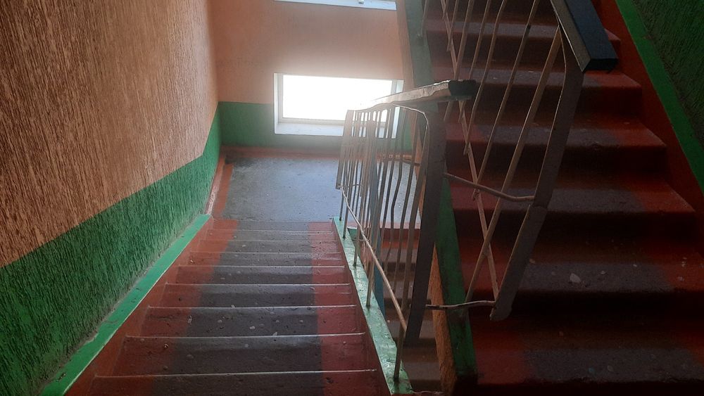 Продам 2 х ком.квартиру 7 мкр